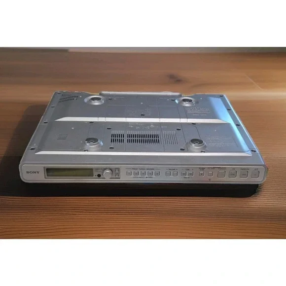 Sony ICF-CD553RM Kitchen Clock Radio Under Cabinet TV Weather FM Am Tuner CD