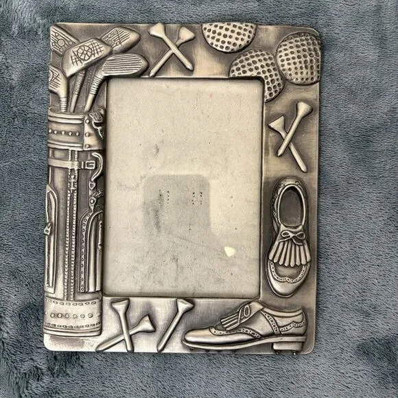 Classic Golf Metal Picture Frame with Golf Theme 3D Design Fits 3 1/2