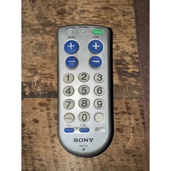 Sony Big Button Universal‎ Programmable Remote Control RM-EZ2
