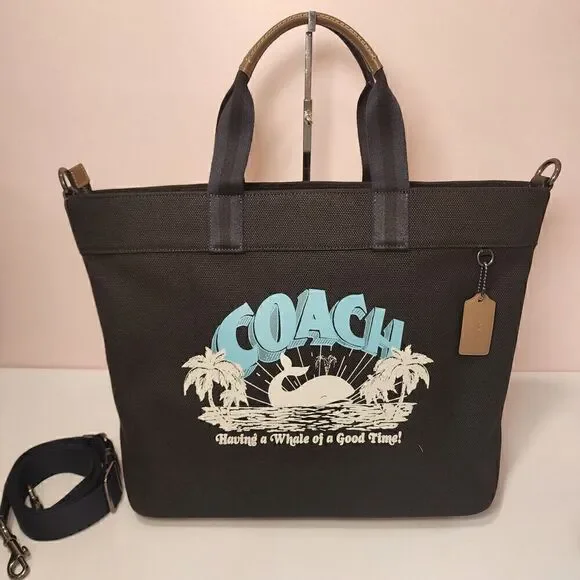 NWT Coach CT899 Tote Bag 38 With Whale Graphic