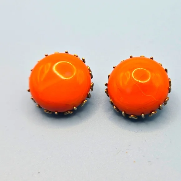 Vintage Faux coral Clip-On Earrings