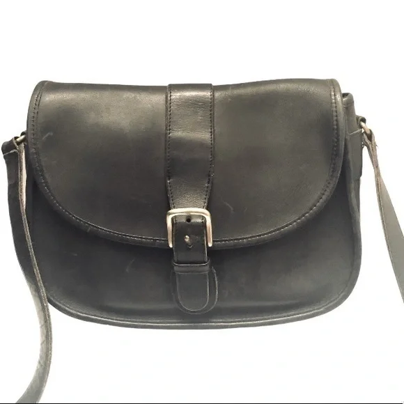 Coach vintage black leather Chelsea saddle bag
