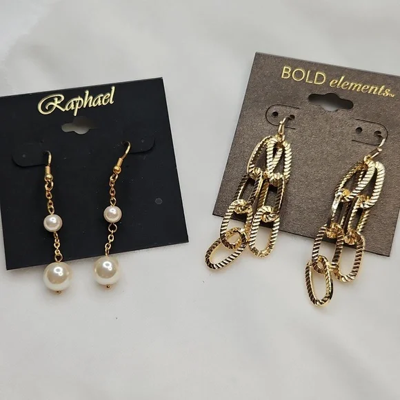 Ladies Lot of 2 Pairs Pierced Earrings Gold Tone Pearls NWT Name Brand Set