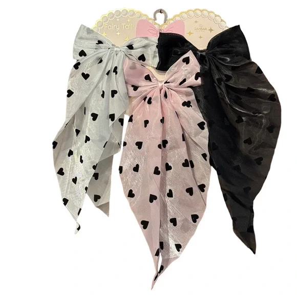 Fairy Tails Heart Bow Set of Three NWT
