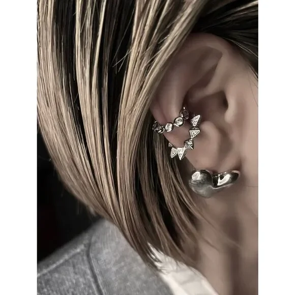 Pike cuff earrings M1815