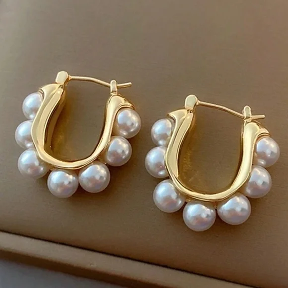 1 Pair Of Japanese And Korean Style Sweet And Gentle Elegant Pearl Earrings