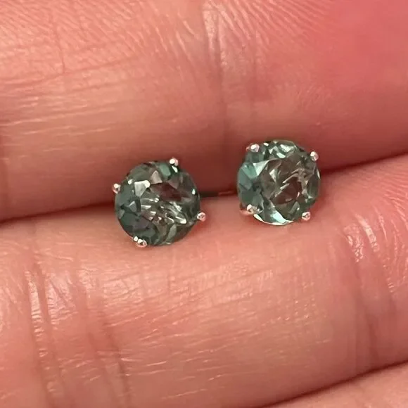 Elegant Sterling Silver Genuine Round 5MM Aquamarine Stud Earrings