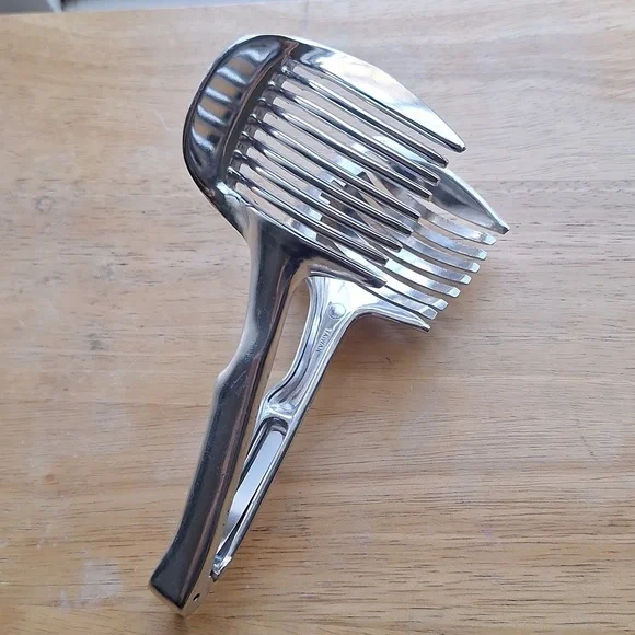 Metal Tomato Slicer