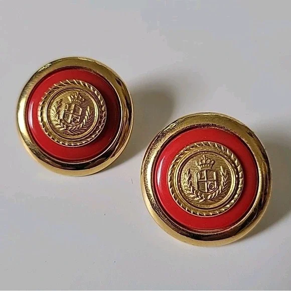 Liz Claiborne Signed Vintage Enameled Logo Crest Pierced Earrings Round Academia