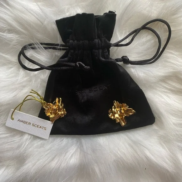 Amber Sceats Reese Earrings 24 k gold plating