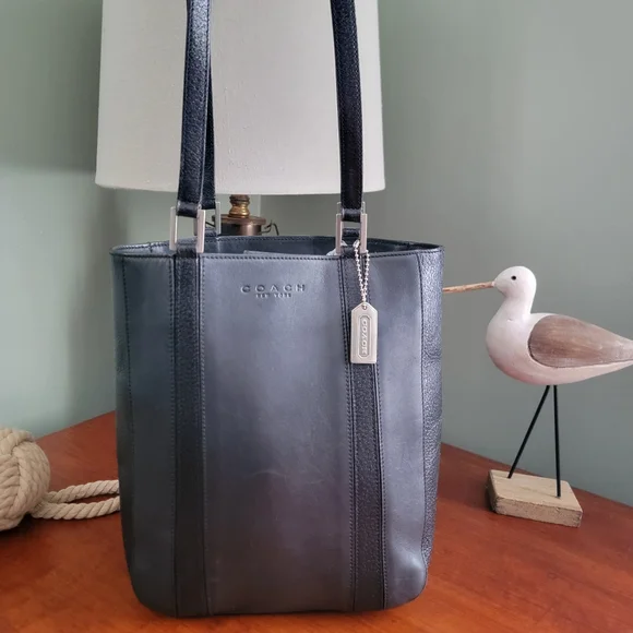 Coach 6706 Bridle Bucket Bag Black Leather Crossbody Purse Made in Italy Vintage