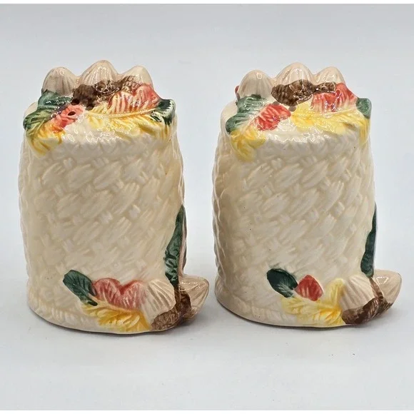 Vintage Long Rich Autumn / Fall / Thanksgiving Salt and‎ Pepper Shakers