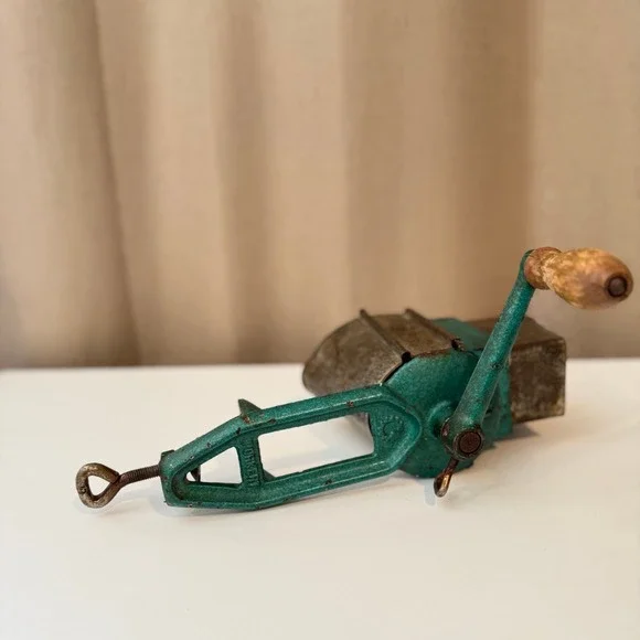 Vintage Porkert Hand Crank Rotary Grater Teal Green Cast Iron Czechoslovakia