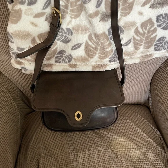 Vintage Coach Legacy bag from the 1980s Brown Leather Classic Vintage Coach