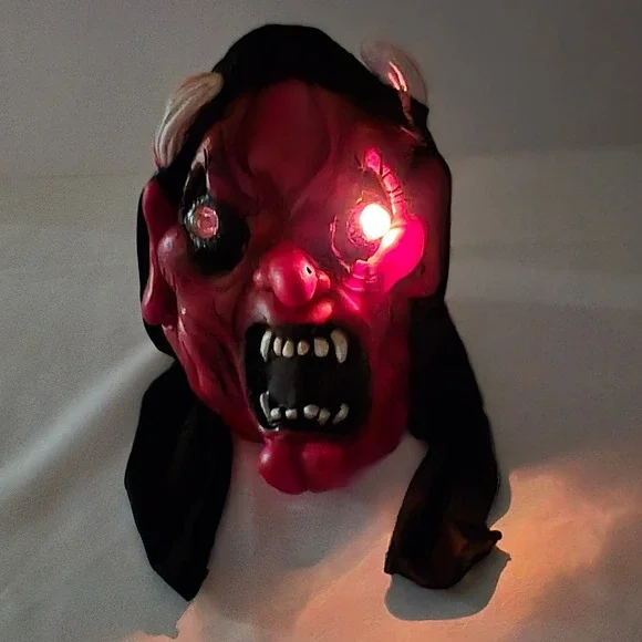Vtg 90s Halloween Devil Demon‎ Mask Light Up Eyes Works Latex Hood Battery Op