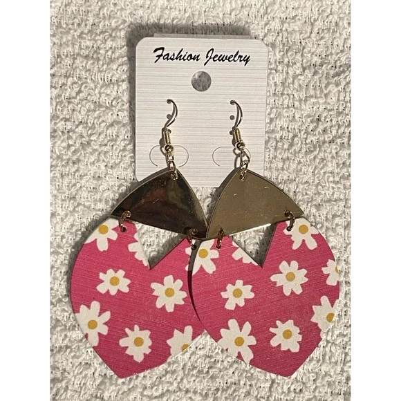 Handmade Pink Daisy Floral Statement Earrings