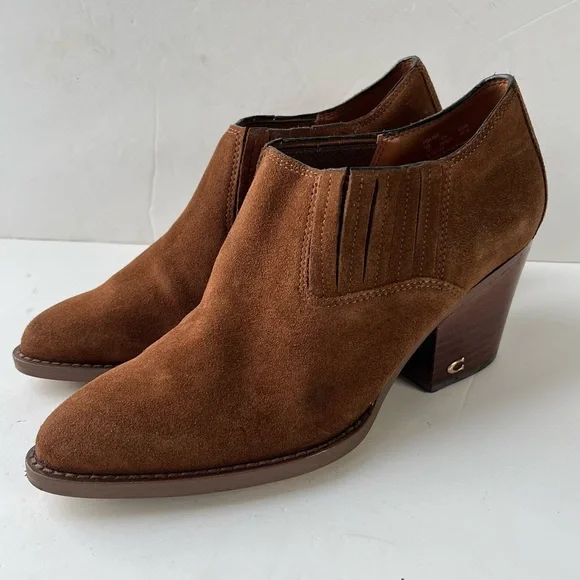 Coach Perri Brown Suede Ankle Booties Size 7 C