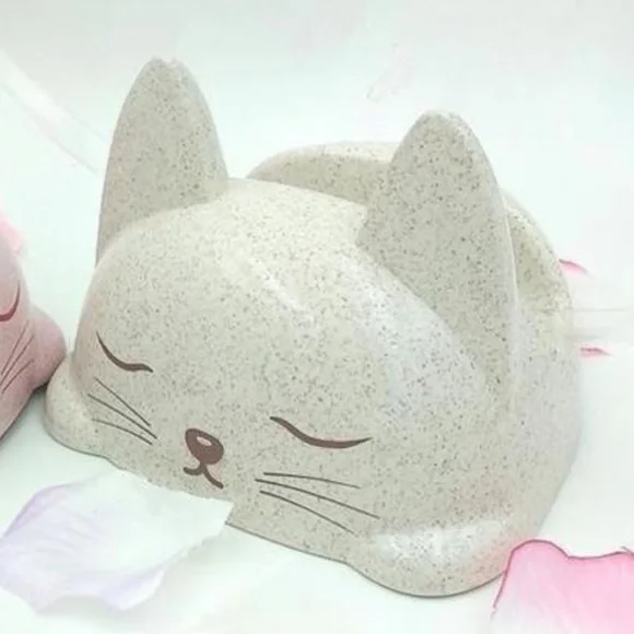 NWT Kitty Cat Lid Holder in White color