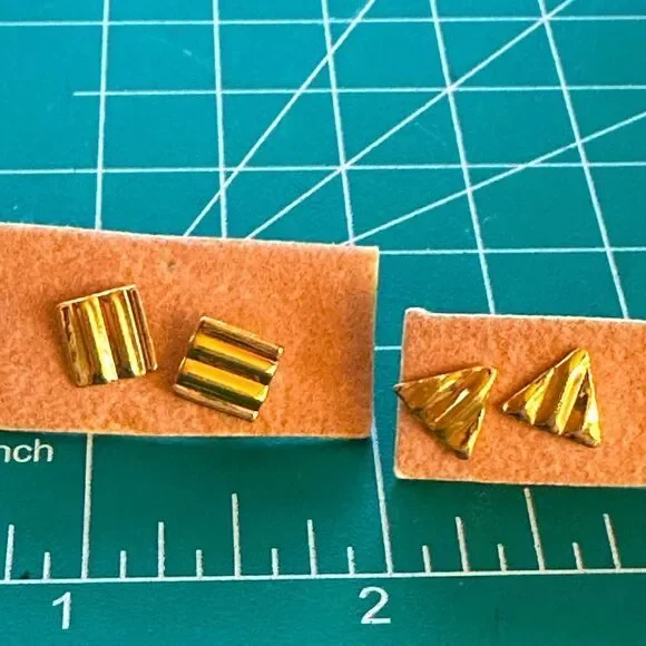 Vintage Gold Earrings set of 2