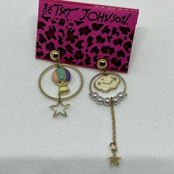 EARRINGS! Betsey Johnson Mismatched Cloud & Balloon post dangle BNWT