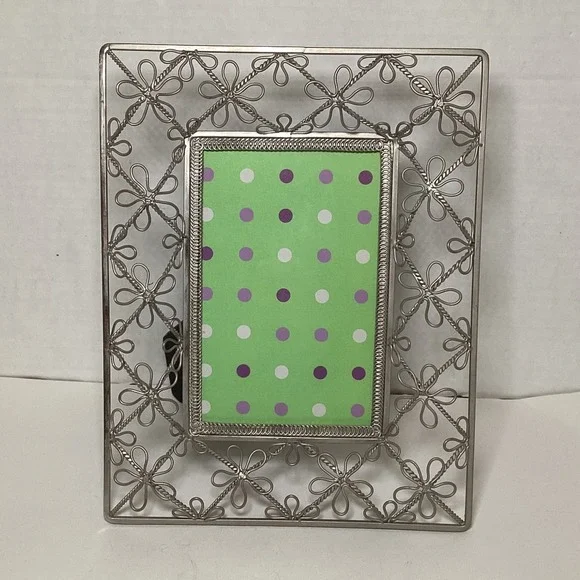 Silver Tone Filigree Floral Metal Picture Frame Vertical Tabletop Display