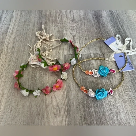 NWT Claire’s Dainty Floral Headband Crowns with Flowers and lace ribbon closure