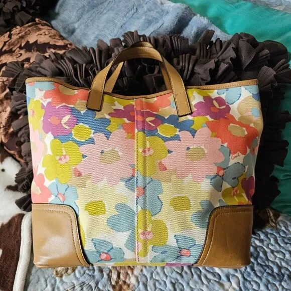 Coach Hadley Floral Print Duffle Shoulder Bag Tote Purse