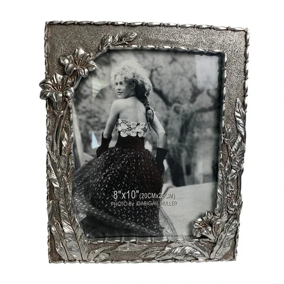 Vintage Style Silver Tone Floral 8x10 Picture Frame Ornate Leaf Lily Design