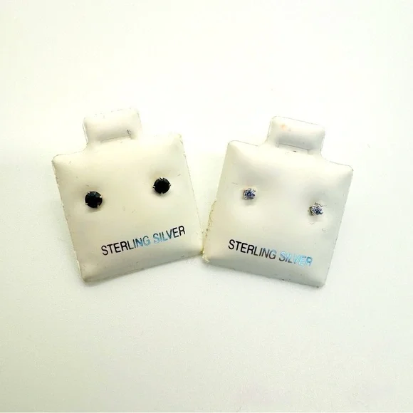 2 Pairs of Sterling Silver Stud Earrings Bundle