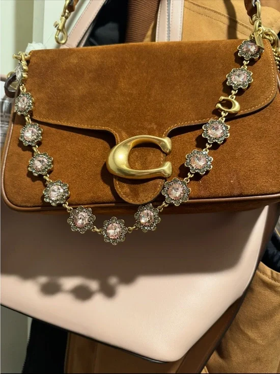 Coach chain bag not included!