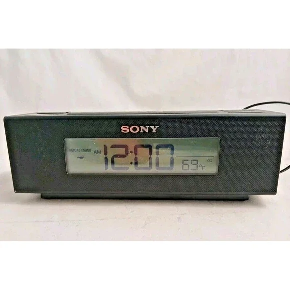 Sony Dream Machine Auto Time Set Model NO.ICF-C707