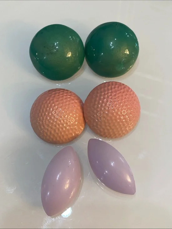 Set of three earrings