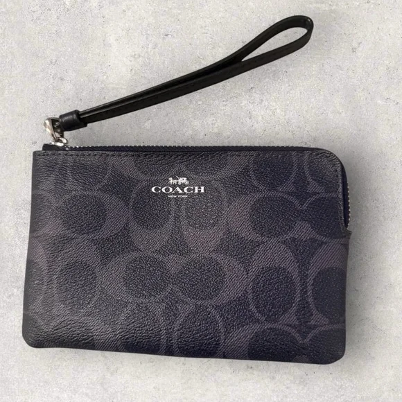 Coach leather signature wristlet