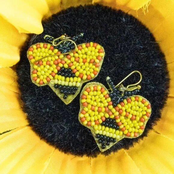 VIOLA Busy Bumble Bee Seed Bead Pierced Earrings NWT‎