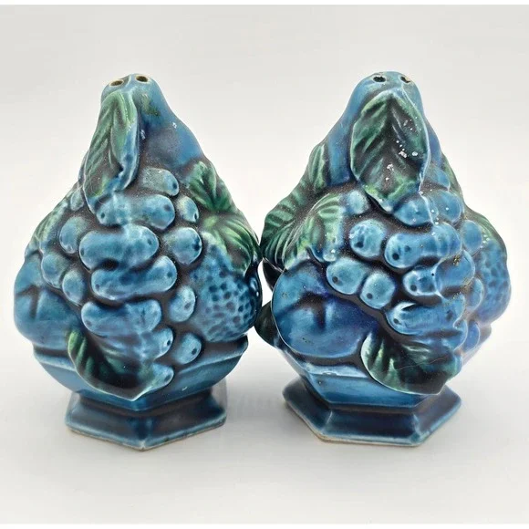 Vintage Mood Indigo  blue‎ fruit salt and pepper shakers