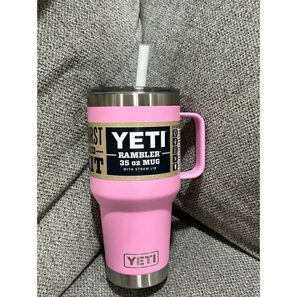 Yeti Rambler 35 oz POWER PINK PRICE FIRM ⬇️