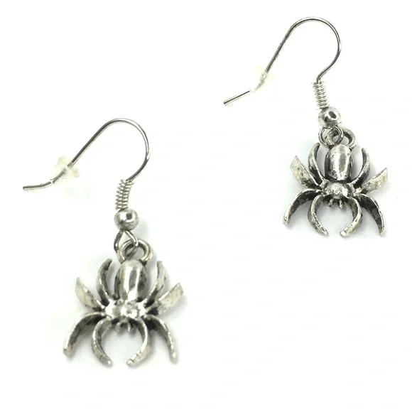 Spider Halloween Earrings Silver Tone Dangle Gothic New Without Tags Spooky