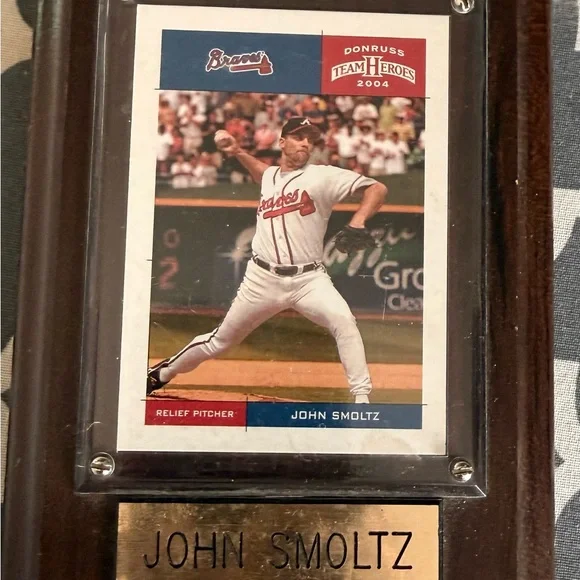John Smoltz 2004 Donruss Team Heroes Plaque | Atlanta Braves | Relief Pitcher