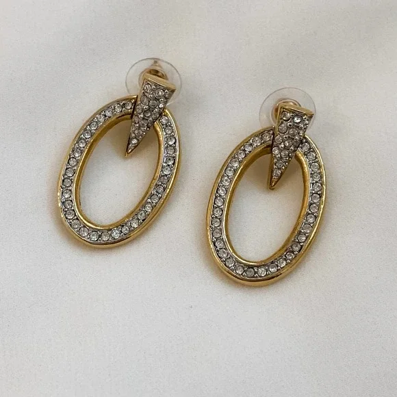 VTG Gold Oval V Paved Diamond Earrings