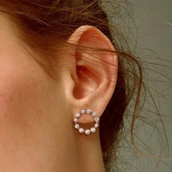 3/$30 🤍 Faux Pearl Rhinestone Stud Earrings