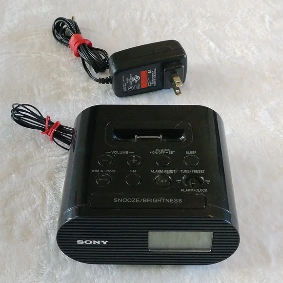 Sony ICF-C05iP Alarm Clock