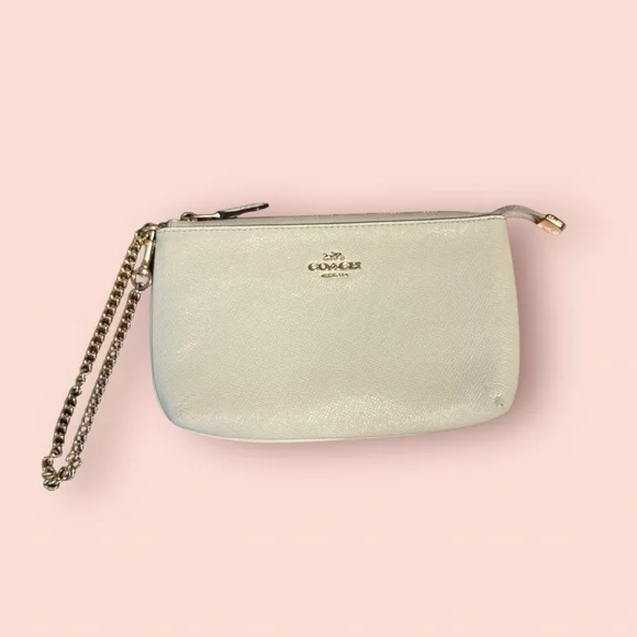 COACH F73044 Cream Cardholder Wristlet
