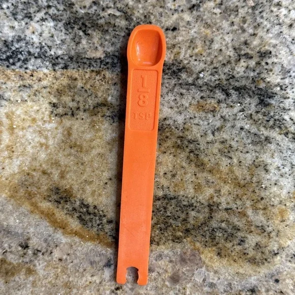 Tupperware Replacement‎ Orange 1/8 Tsp Measuring Spoon #1272