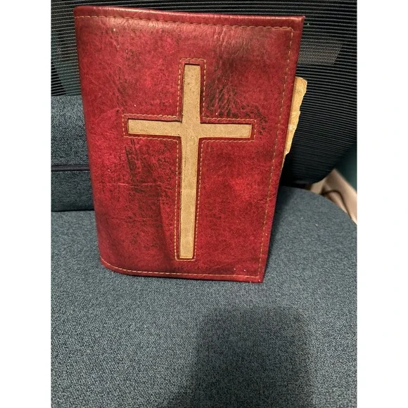Bible , Vintage , Nice Leather‎ Cover