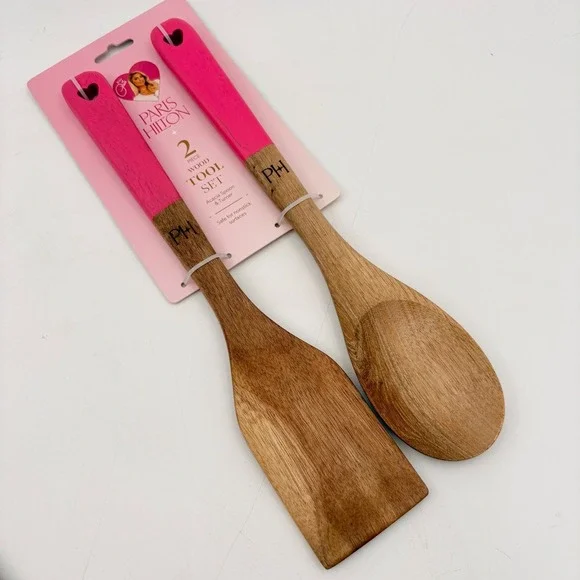 Paris‎ Hilton 2 Piece Wood Tool Set Acacia Spoon and Turner Pink Heart Handle