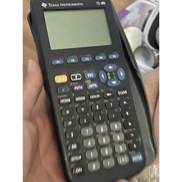 Texas‎ Instrument TI-89 Graphing Calculator With Cover TESTED