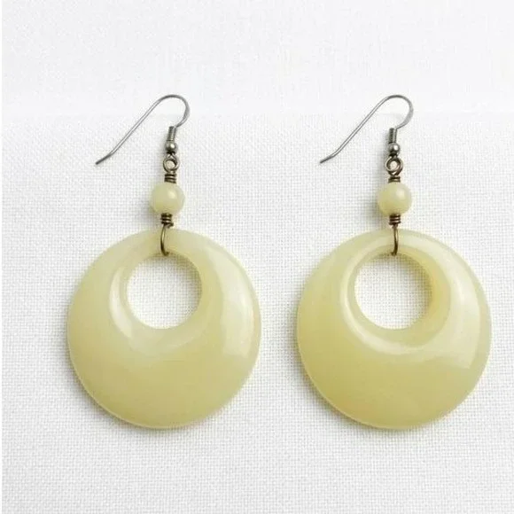 VTG Bone Colored Hoop Earrings -‎ Mod Pierced Drops