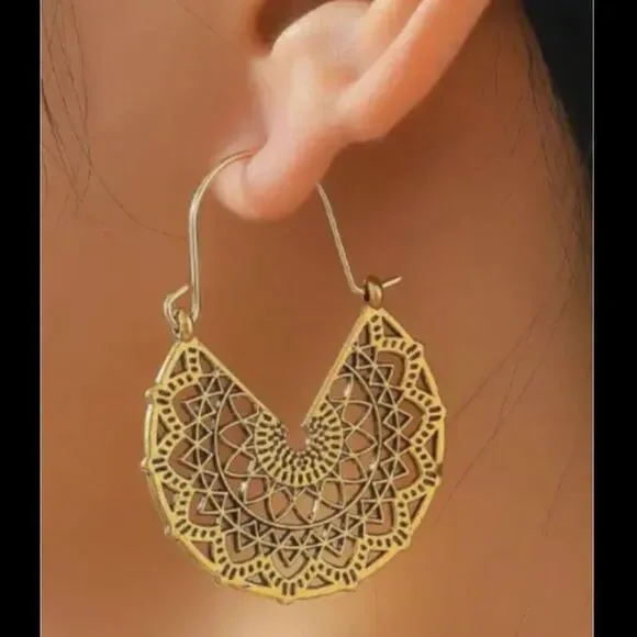 Bohemian round hoop earrings A20