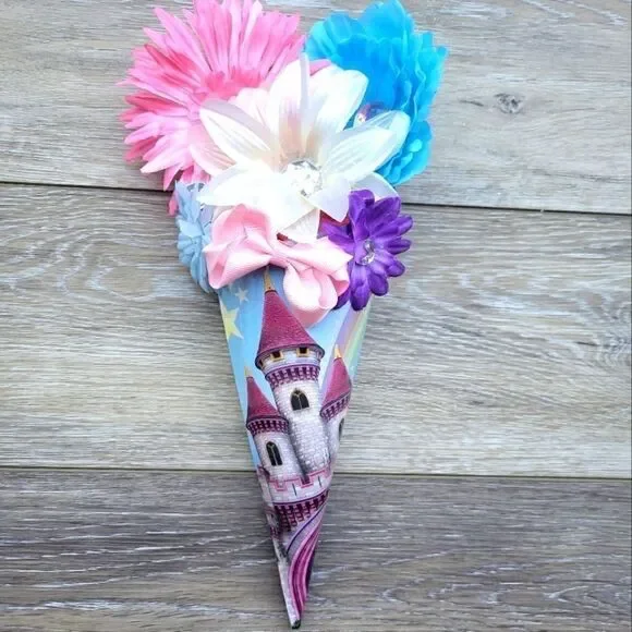 Large Hair Clip Bouquet 6 clips castle themed