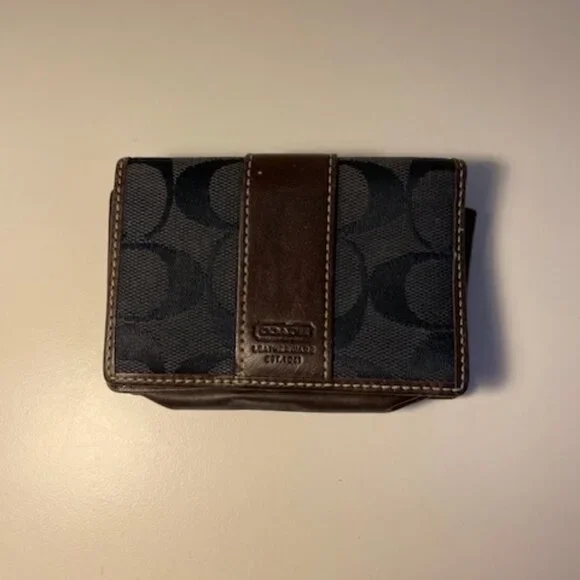 Coach Navy & Brown Leather Card wallet